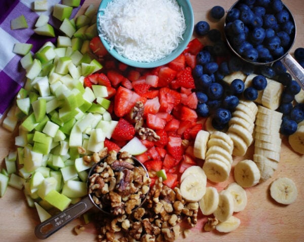 Calories In Freshcut Fruits Classic Fruit Salad 170g, Nutrition