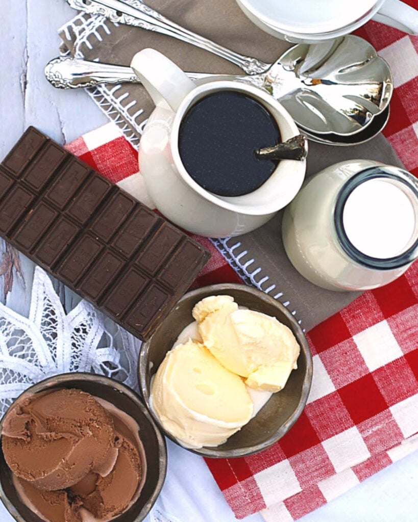The ingredients needed to make southern coffee punch so that they will be easily recognizable to the reader.