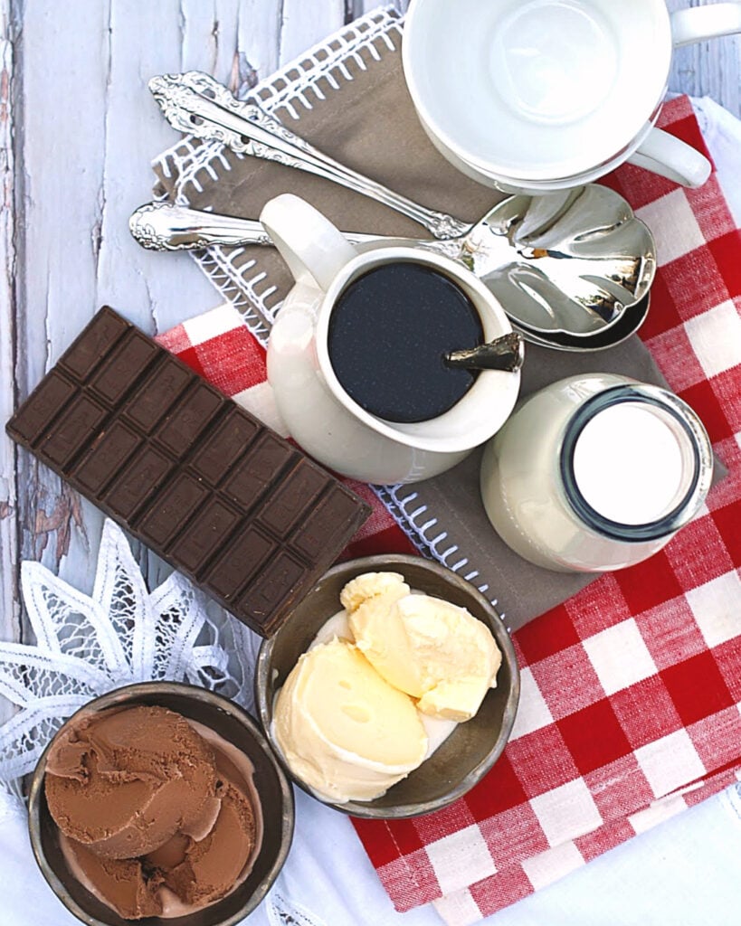 The ingredients needed to make southern coffee punch so that they will be easily recognizable to the reader.