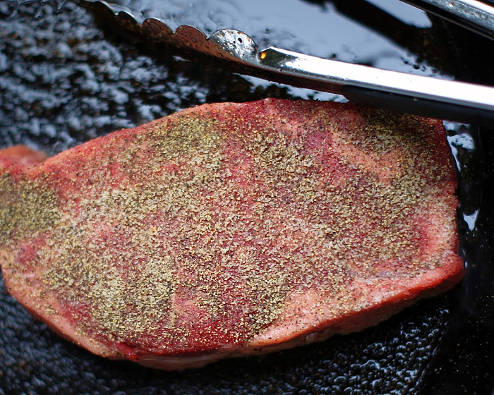 How To Cook The Perfect Skillet Steak - Kitrusy