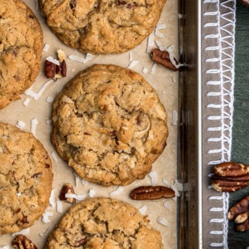 Perfect Coconut Cookies with Pecans