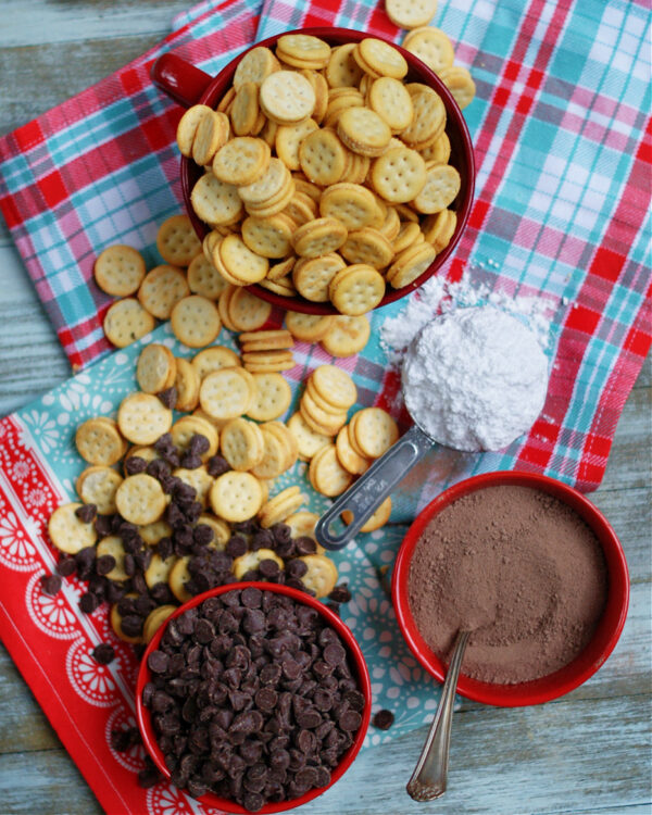 Ritz Bits Muddy Buddies Snack - Southern Discourse