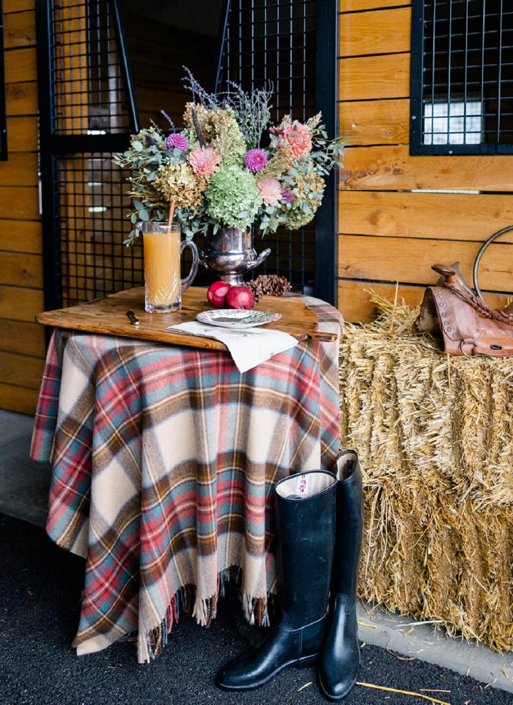The drink table set up to serve the signature drink at a Friendsgiving dinner.